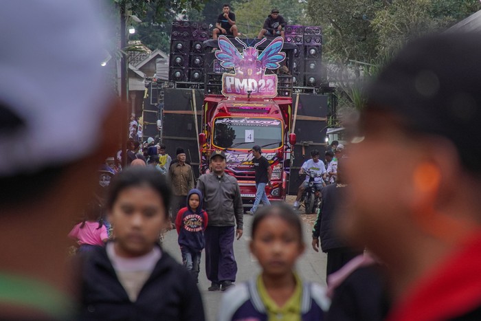 Array,Truk Sound Horeg Meresahkan, Pemerintah Perlu Tertibkan?