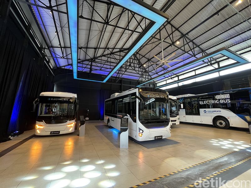 Array,Bus Listrik Buatan Laksana Meluncur, TKDN 41%