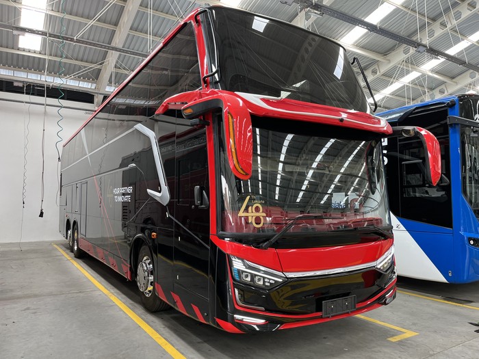 Array,Bocoran Produk Baru Laksana di GIIAS 2025, Bus Tingkat Spek Khusus