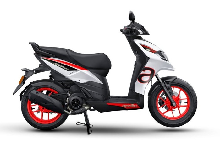 Array,Skutik Aprilia SR 175 Meluncur: Tampang Mirip BeAT, Tenaga Setara Vario