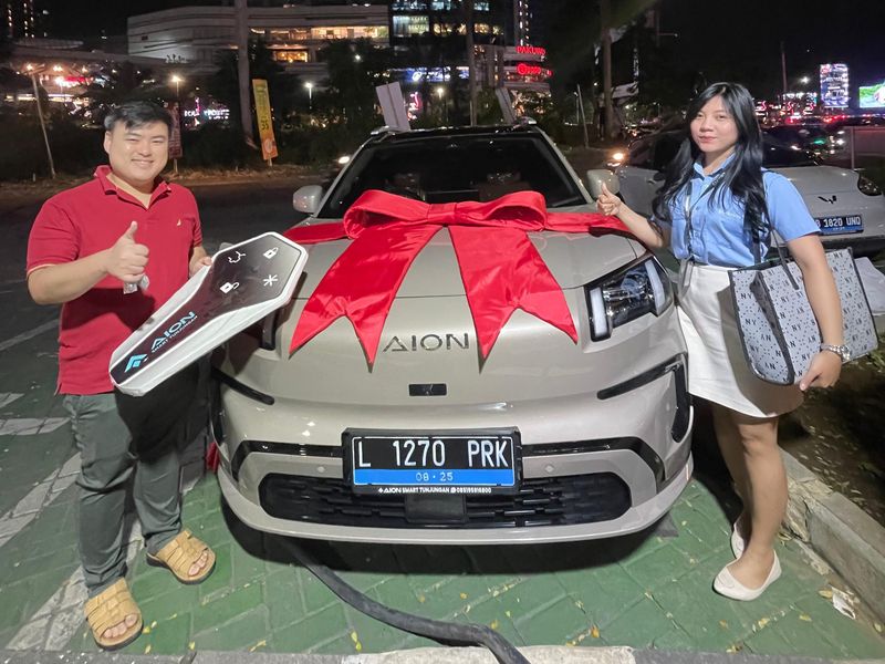 Array,1.051 Unit AION V Luxury Dikirim ke Konsumen