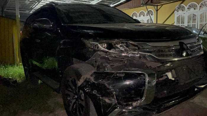 Array,Innova Tabrak Lari Hantam Pajero Sport: Pakai Pelat Palsu, Copot Pelat Dinas