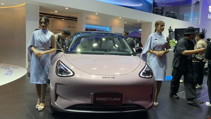 Array,Geely Raih 866 SPK di GIIAS 2025