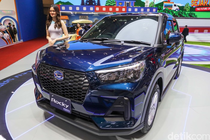 Daihatsu Kirim Rocky Hybrid ke Garasi Konsumen Indonesia Mulai November