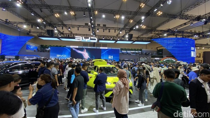 Array,Mobil Murah China Banjiri Indonesia, Mobil Jepang Bakal Tergusur?