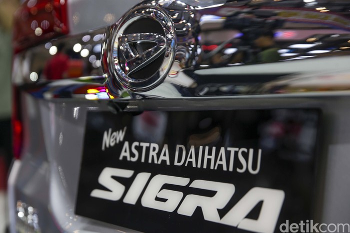Array,Pajak Tahunan Daihatsu Sigra Keluaran 2025