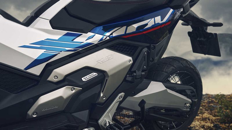Array,Honda X-ADV Disegarkan, Pilihan Warnanya Semakin Berani