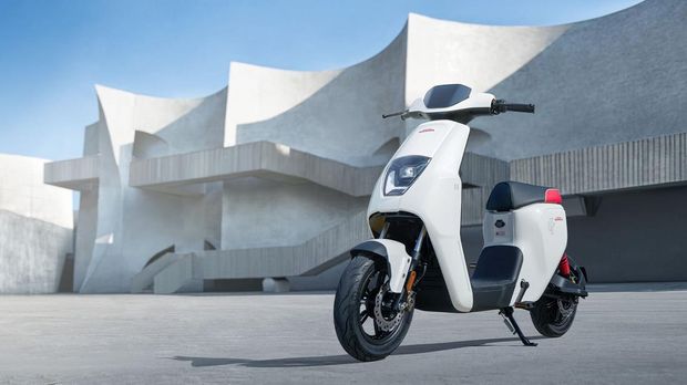 Array,Harga Mulai Rp 6 Jutaan, Begini Spesifikasi Motor Listrik Baru Honda