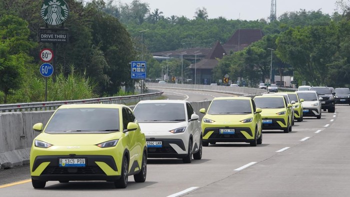 Array,Murahnya Atto 1 Bikin Pabrikan Lain Turunkan Harga Mobil? BYD Bilang Begini