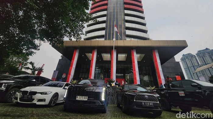Array,22 Mobil-motor di OTT Wamenaker: Ada yang Pajaknya Mati-Atas Nama Perusahaan