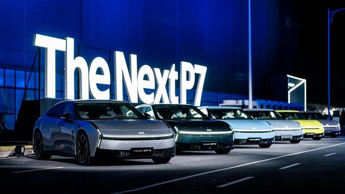 Array,Laku Banget! Mobil China Ini Dipesan 10 Ribu Unit usai Meluncur 7 Menit!