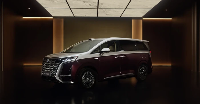 Array,Harga Turun Jadi Rp 700 Jutaan, Intip Spek Denza D9 PHEV