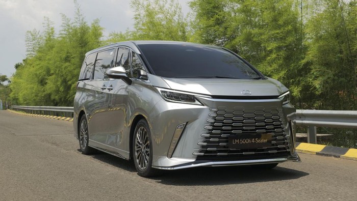 Array,LM 350h & Lexus LM 500h Pelengkap Line-up Elektrifikasi Lexus, Ini Speknya