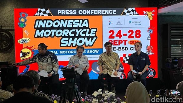 Array,Cara AISI Antisipasi Rohana-Rojali di Pameran IMOS 2025