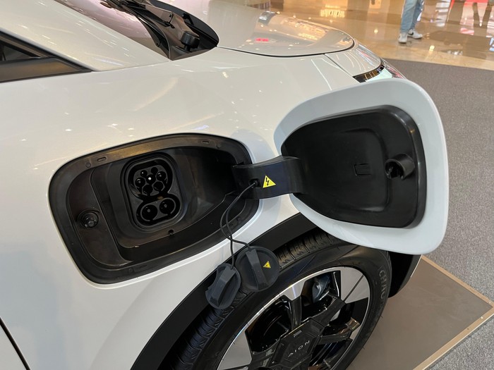 Array,Apa Jadinya Geely-AION dkk Ingkar Janji Produksi Dalam Negeri?