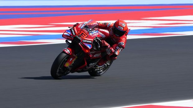 Array,Sprint Race MotoGP San Marino 2025: Murid Rossi Juara, Marquez Jatuh!