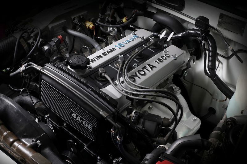 Array,Mobil Legend AE86 Jadi Awet Muda, Toyota Produksi Part Mesinnya