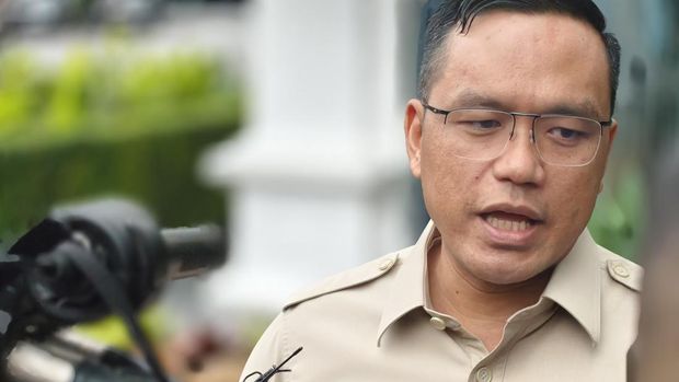 Array,Pertamina Dukung Rencana Pemerintah Wajibkan BBM Etanol 10%