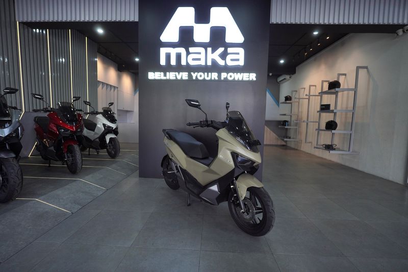Array,Motor Listrik Maka Sekarang Bisa Dibeli di Bali