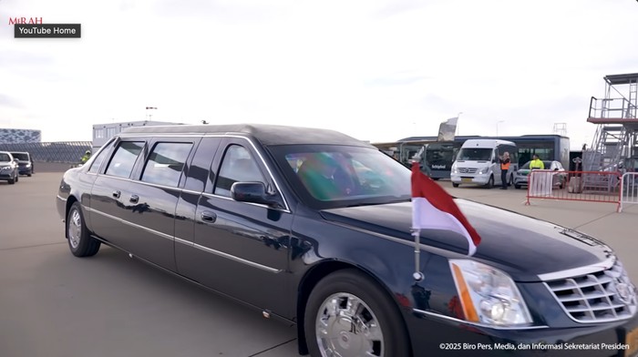 Array,Tiba di Amsterdam, Prabowo Naik Limousine Spesial Kerajaan Belanda