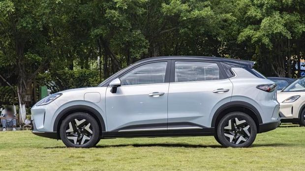 Array,Harga Rp 150 Jutaan, Mobil Listrik Baru Wuling Langsung Diserbu Pembeli