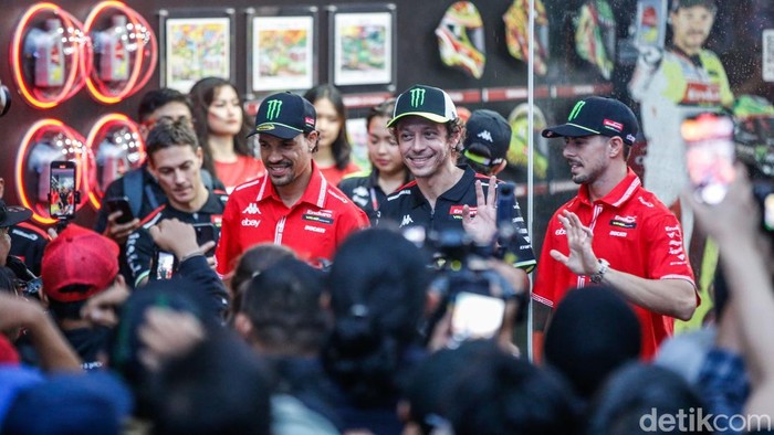 Array,Valentino Rossi: MotoGP Mandalika Seperti Balapan di Rumah Kedua