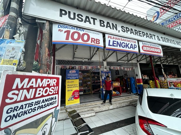 Array,Maxim Kerja Sama dengan Dewa Motor, Ojol Dapat Diskon Servis Motor
