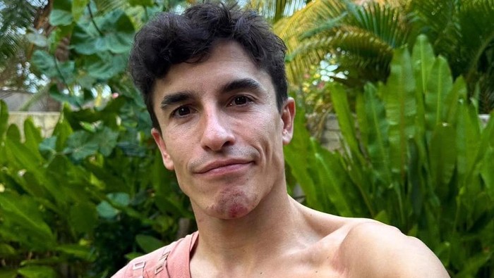 Array,Marc Marquez Sedih... Kenapa, Sih?