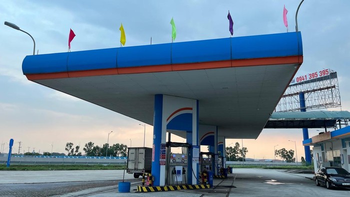 Array,Perusahaan Minyak Nasional Vietnam Terapkan Etanol 10% Usai Riset 10 Tahun