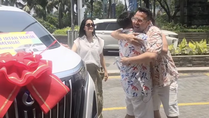 Array,Intip Pajak Mobil Baru Irfan Hakim dari Raffi Ahmad, Murah Bener!