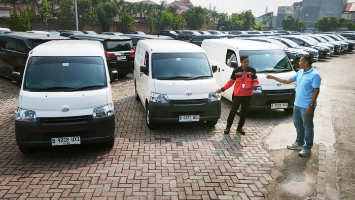 Array,Perusahaan Rental TRAC 'Panen' Cuan dari UMKM, Gran Max Jadi Bintang