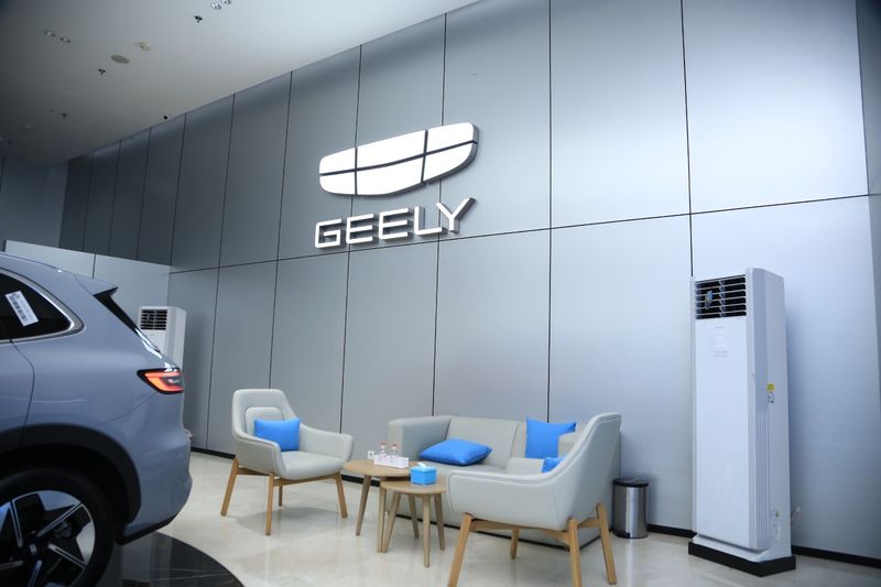 Array,Beli Mobil Makin Mudah Aja, di Mall Aja Bisa!