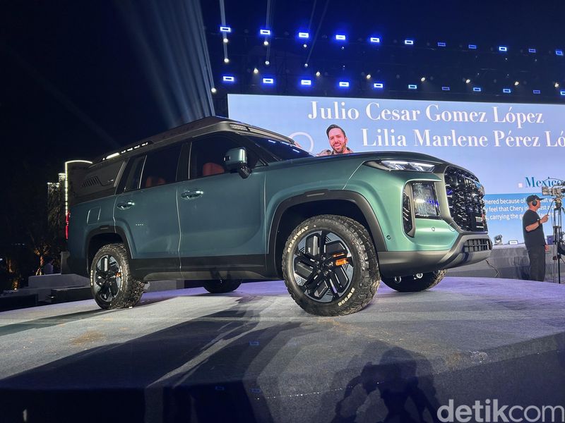 Array,Gokil! Ini Mobil 5 in 1 dari Chery, Bisa Jadi SUV Sampai Pikap Double Cabin