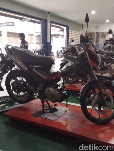 Array,Gak Sangka, Segini Biaya Service Besar Suzuki Satria FU150 Produksi 2012