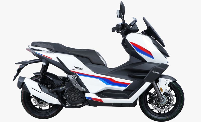 Array,Ini Pesaing Yamaha Nmax dan Honda PCX dari Malaysia: Mesin 180 cc, Harga Rp 35 Jutaan