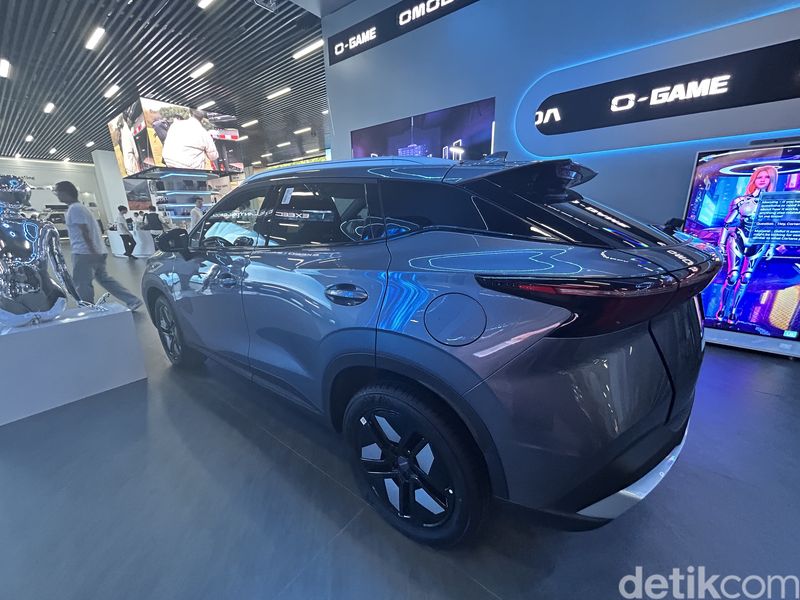 Array,Bocoran Mobil Baru Chery: C5 CSH, Irit Tapi Dahsyat
