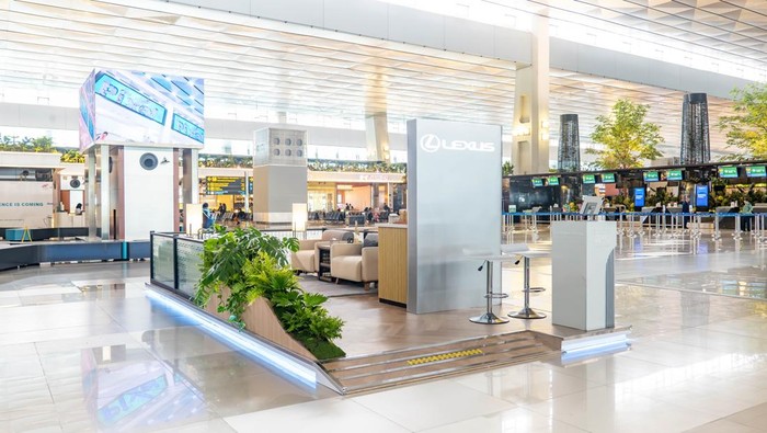 Pemilik Lexus Kini Bisa Nikmati Layanan Aero Concierge di Bandara Soetta