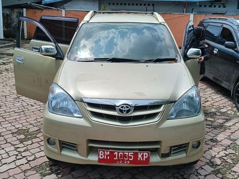Lelang Toyota Avanza Pelat Merah Mulai Rp 22 Jutaan, Ada STNK-BPKB