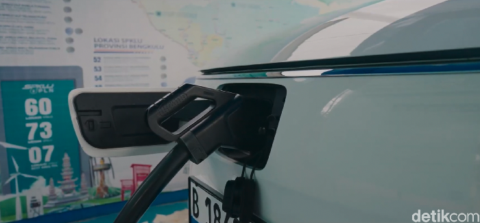 Mudik Naik Mobil Listrik ke Sumatera, Catat Lokasi SPKLU-nya!