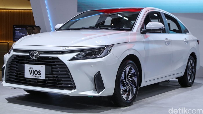 Spesifikasi Toyota Vios Hybrid yang Harganya Rp 460 Jutaan