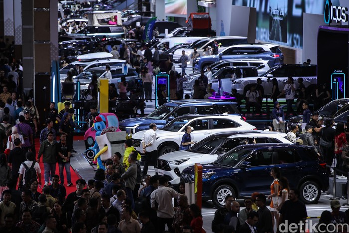 Daya Beli Lemah, Orang Lebih Pilih Mobil Bekas