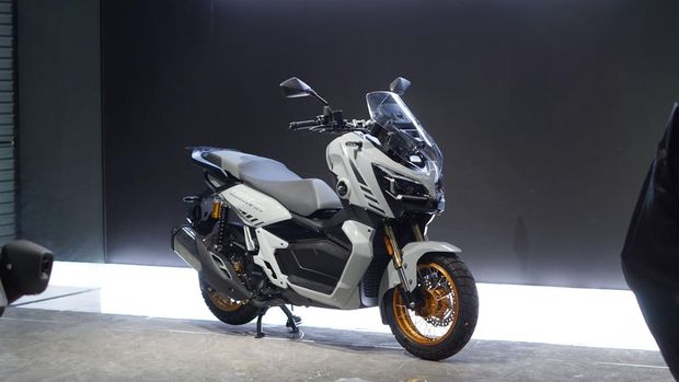 Tourino 250 DX Meluncur, Motor Petualang Buatan China Seharga Rp 49 Jutaan