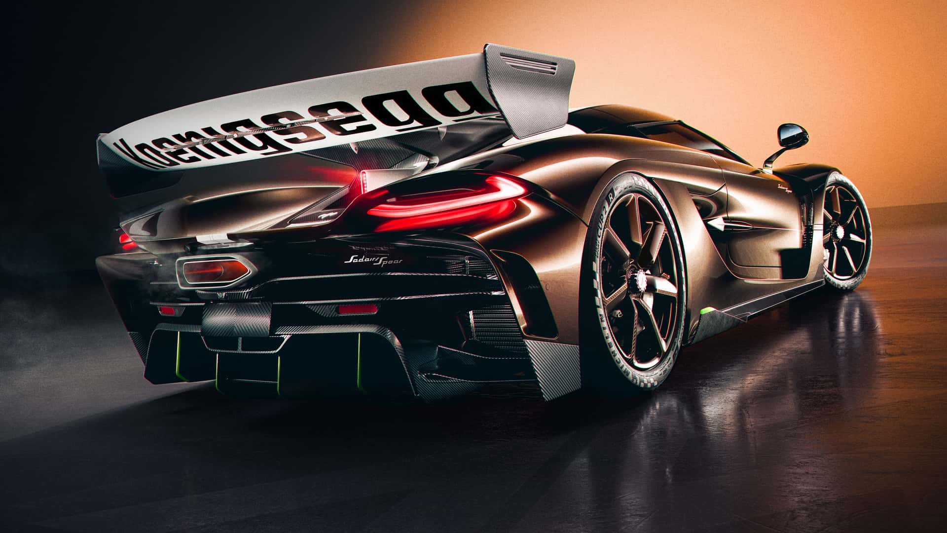 Tombak Koenigsegg Sadair