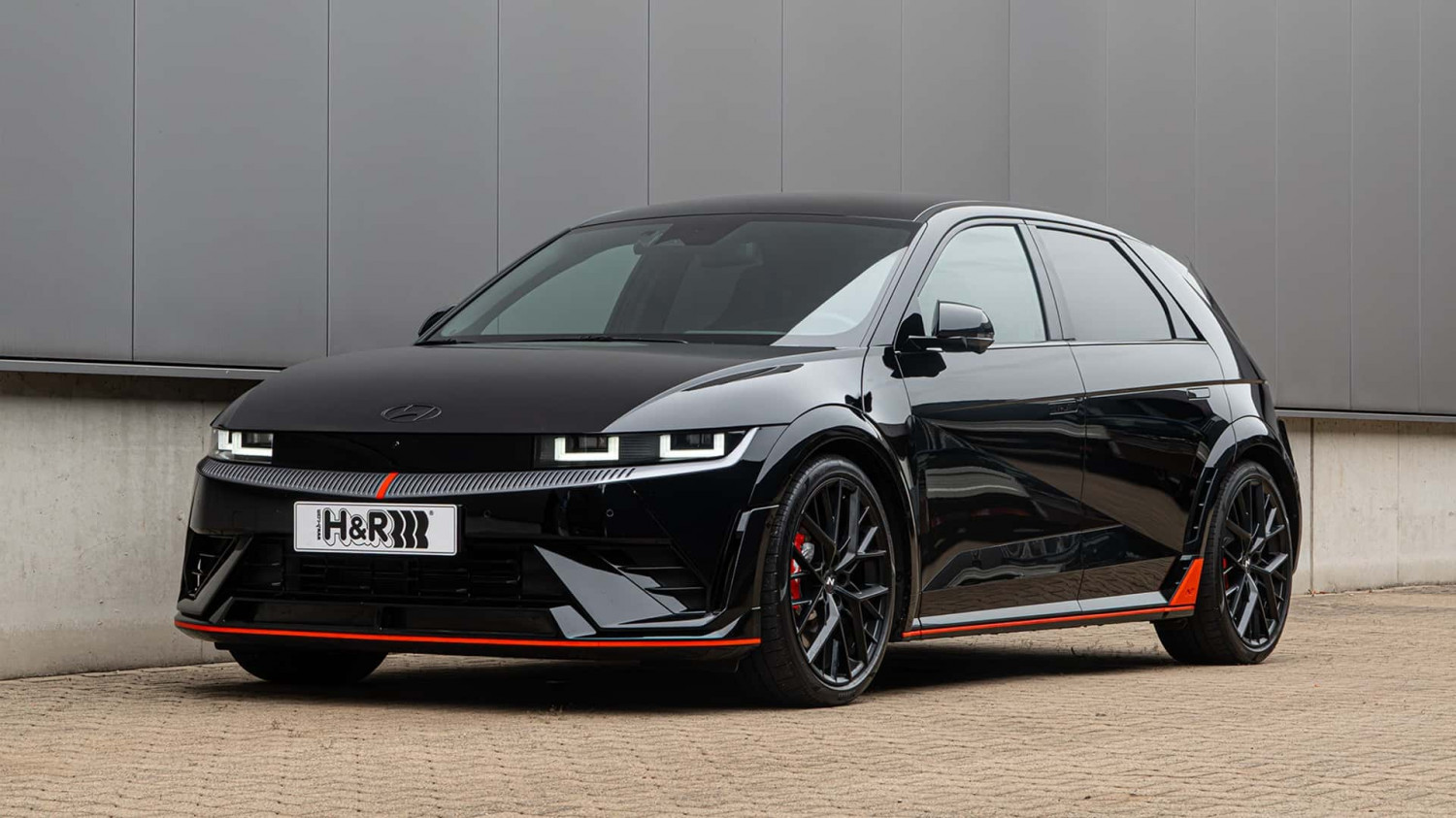 Das Volt ihr: H&amp;R-Tieferlegungsfedern für den Hyundai Ioniq 5 N