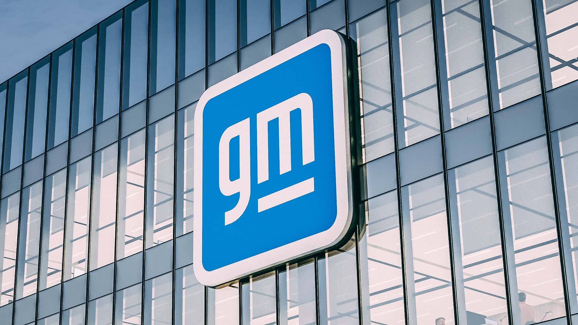'We're Changing the Structure:' GM's Software Boss Steps Down Amid Major Overhaul