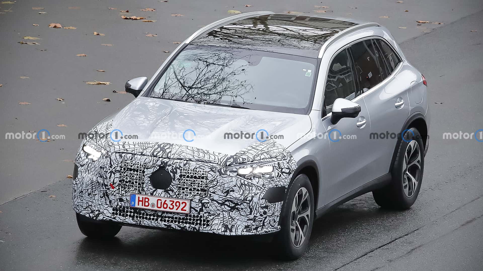 Mercedes GLC erstmals mit Facelift erwischt