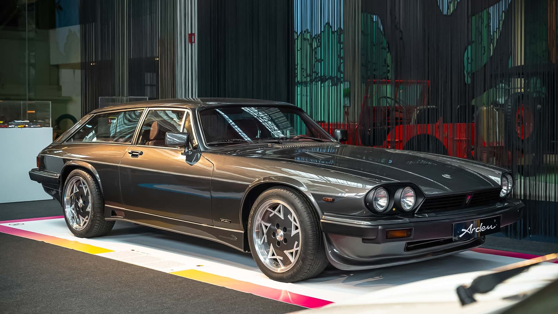 Arden zeigt seltenen AJ 3 Station Car auf Jaguar-XJS-Basis