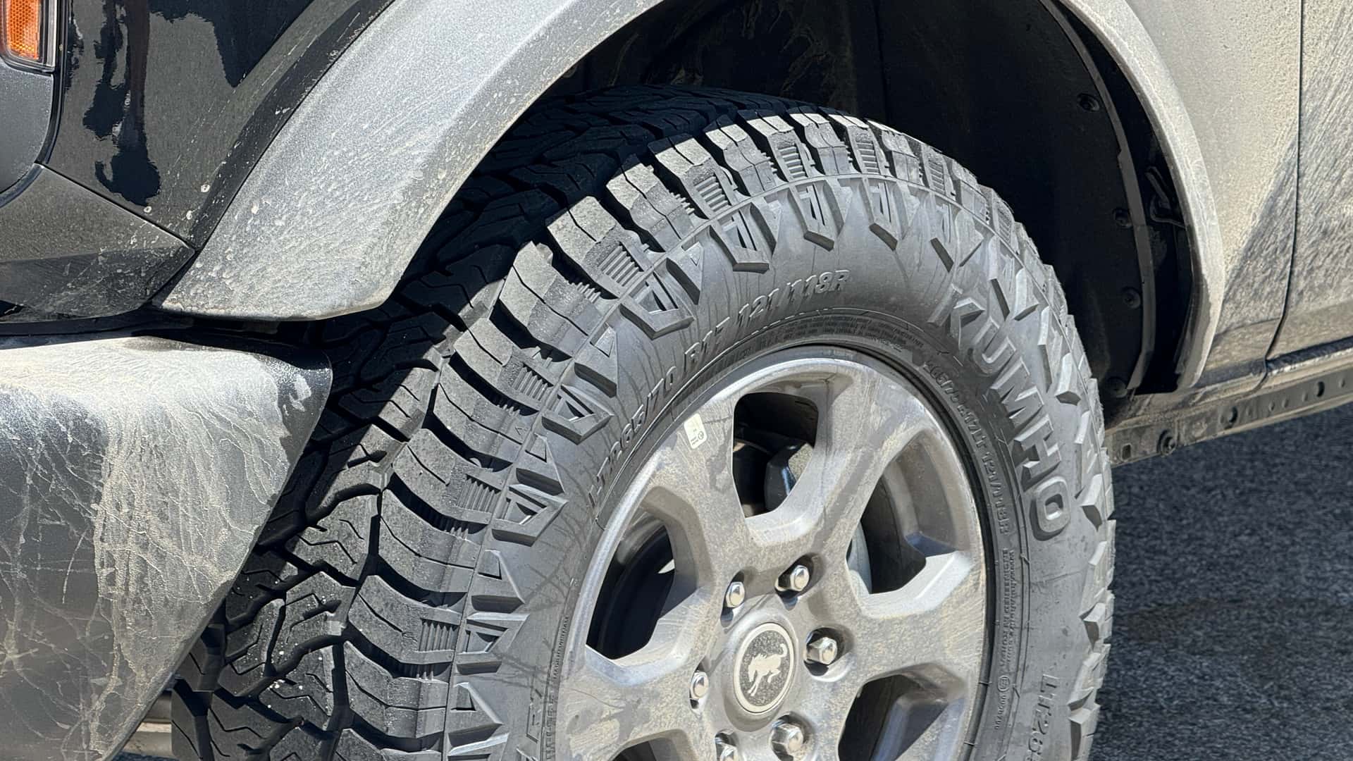 Kumho Road Venture RT