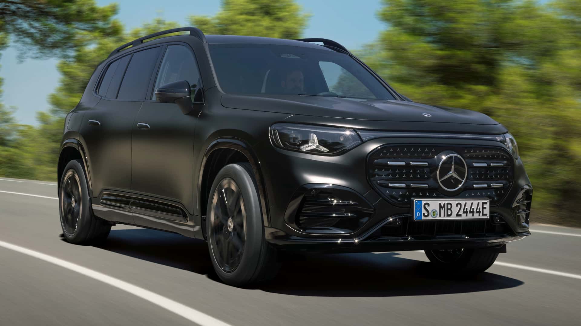 Nuevo Mercedes-Benz GLB 2026: el SUV 'cuadrado', con mimbres del CLA