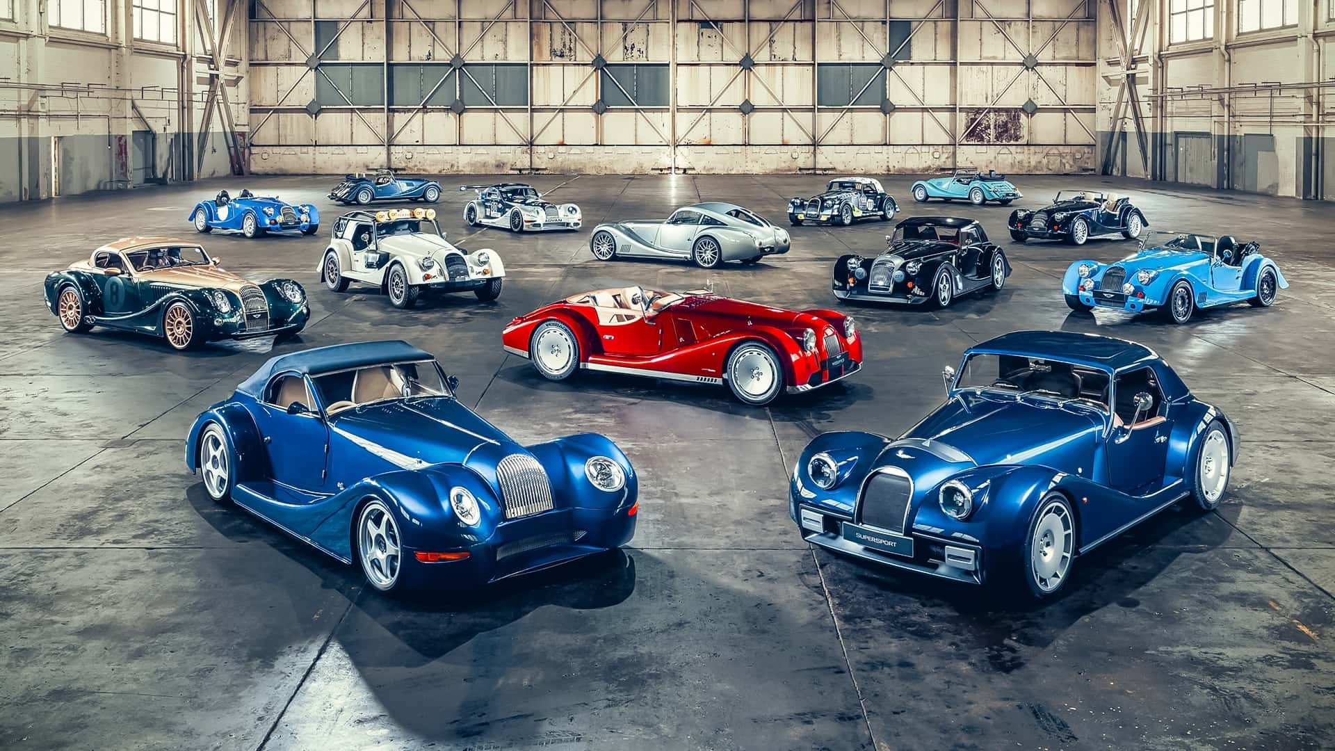 Morgan feiert 25 Jahre BMW-Partnerschaft mit grandioser Sonderschau